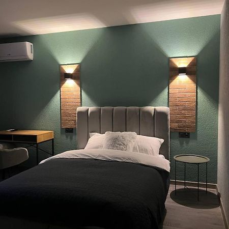 Hotel Menchul Рахів Екстер'єр фото