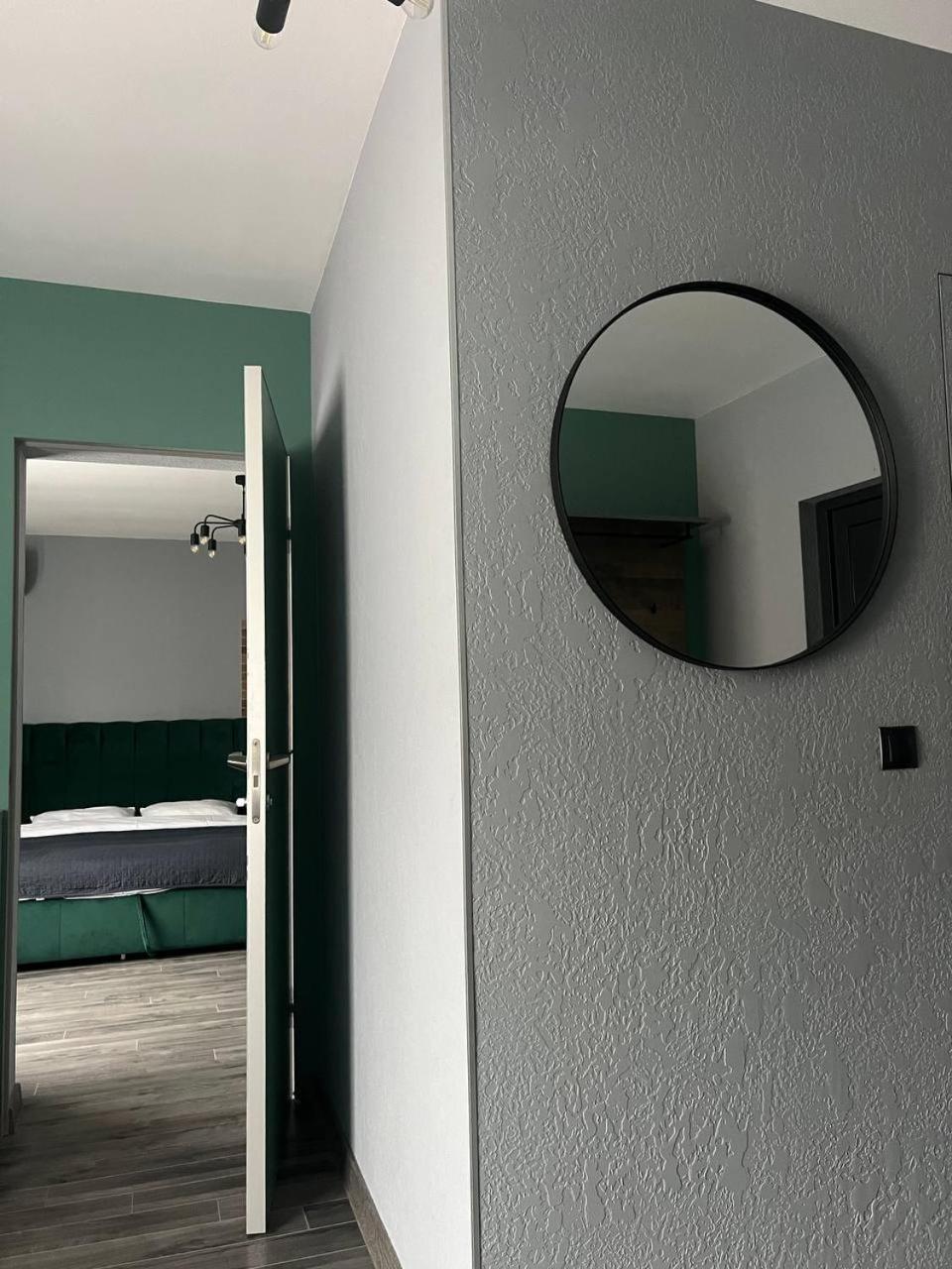 Hotel Menchul Рахів Екстер'єр фото